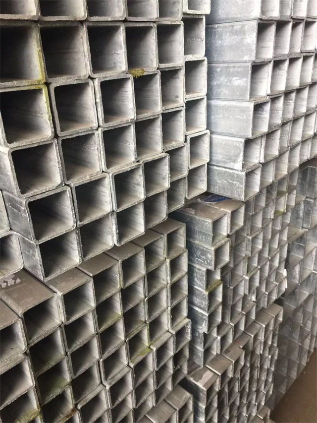 低合金 Q355B 滴道滴道滴道镀锌无缝方管 工程专用无缝滴道滴道滴道镀锌方管 低合金 Q355B 滴道滴道滴道镀锌无缝方管 工程专用无缝滴道滴道滴道镀锌方管